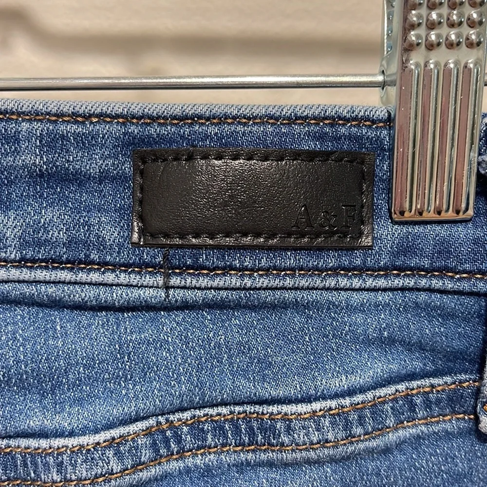 Abercrombie & Fitch Simone High Rise Ankle Jeans with side stripe